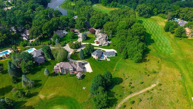 7354 Oak Shore Drive, Portage, MI 49024