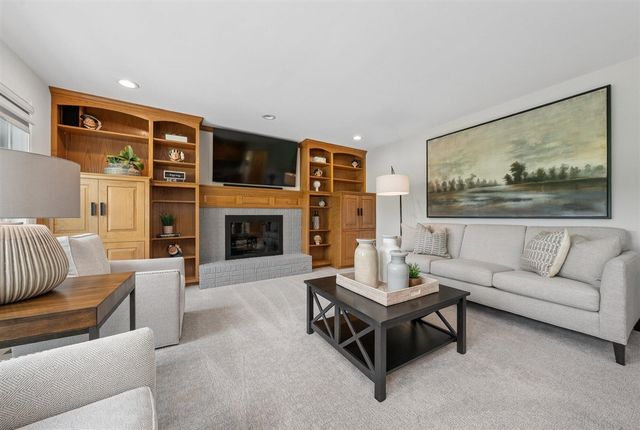 7354 Oak Shore Drive, Portage, MI 49024