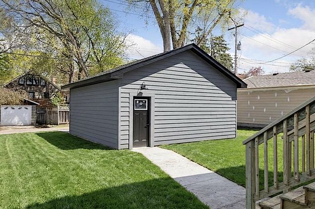 4809 Zenith Avenue S, Minneapolis, MN 55410