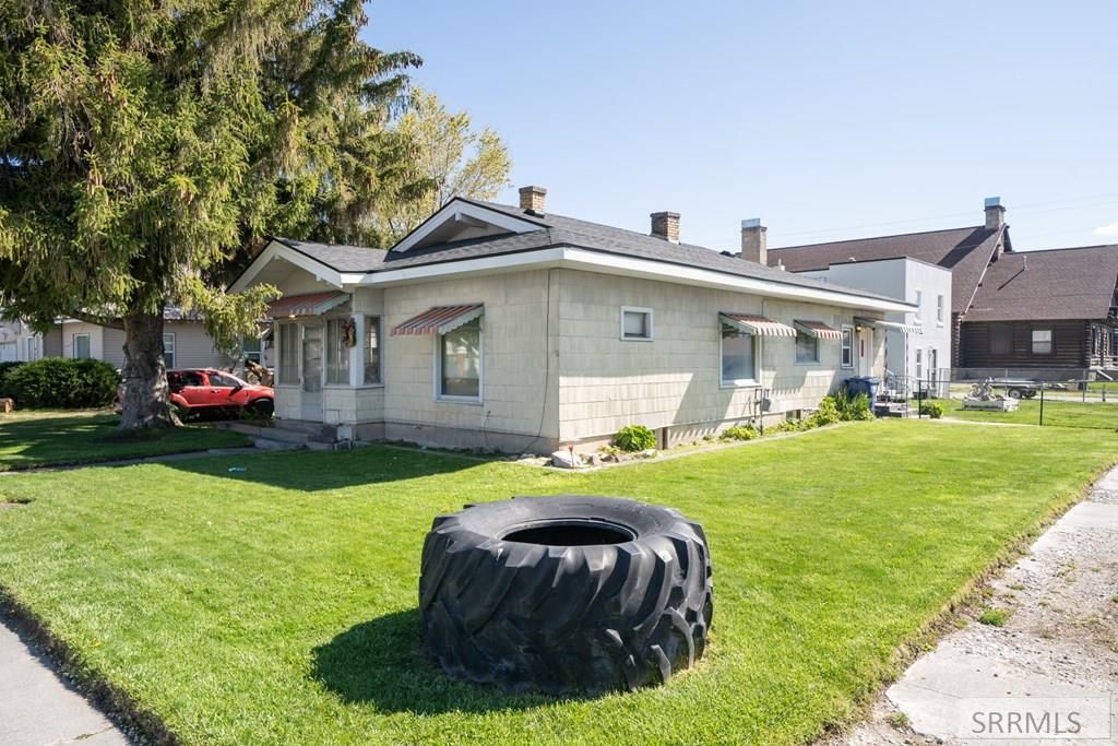 Image 26 of property listing at 406 1st W, Ririe, ID 83443