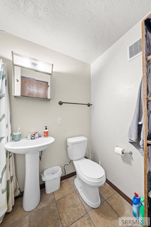 Image 36 of property listing at 406 1st W, Ririe, ID 83443