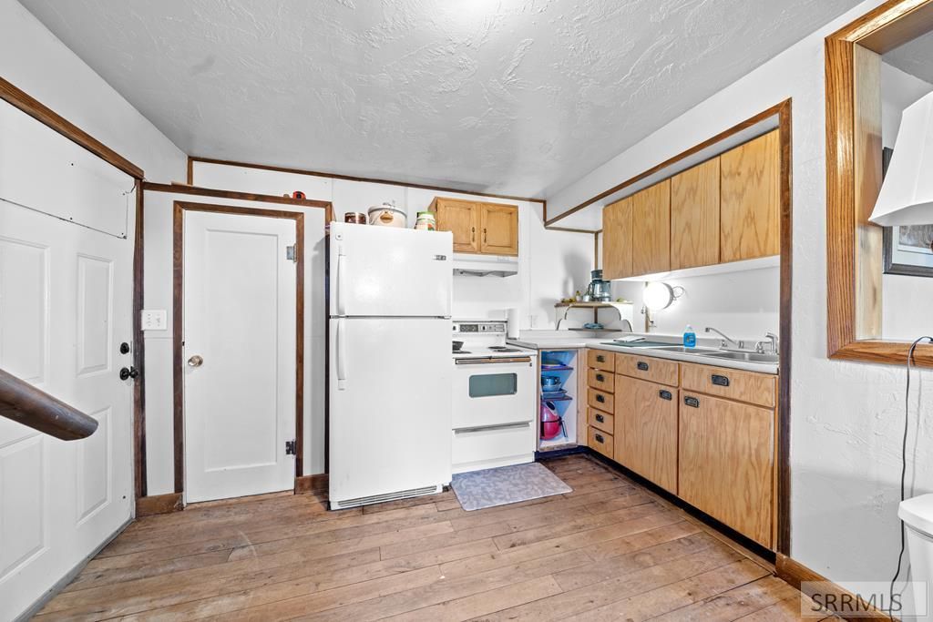 Image 38 of property listing at 406 1st W, Ririe, ID 83443