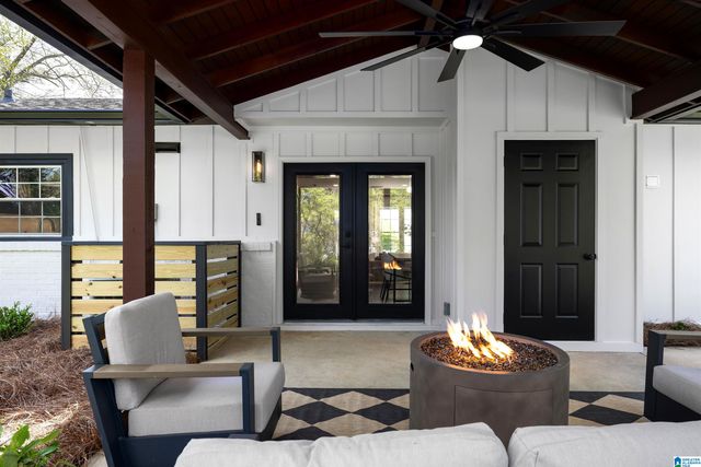 2204 ROCKY RIDGE ROAD, Hoover, AL 35226