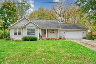 3410 Hogback Road, Fowlerville, MI 48836