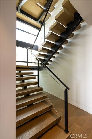 2304 Cliff, Newport Beach, CA 92663