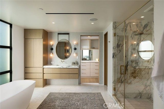 2304 Cliff, Newport Beach, CA 92663