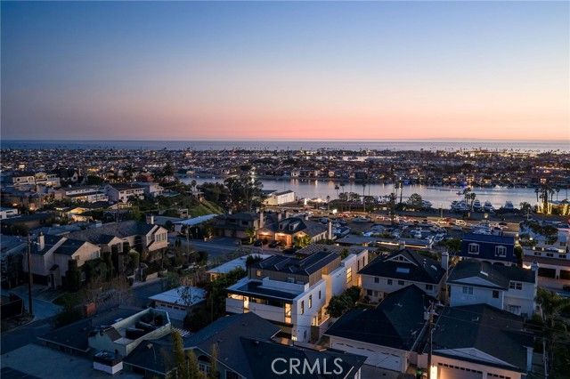 2304 Cliff, Newport Beach, CA 92663