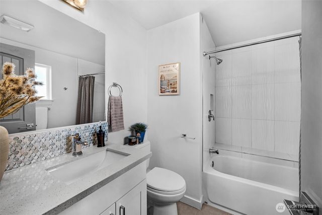 24231 78th Place W, Edmonds, WA 98026