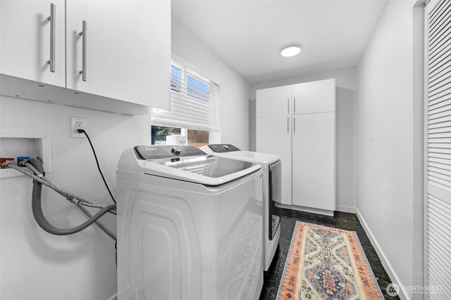 24231 78th Place W, Edmonds, WA 98026