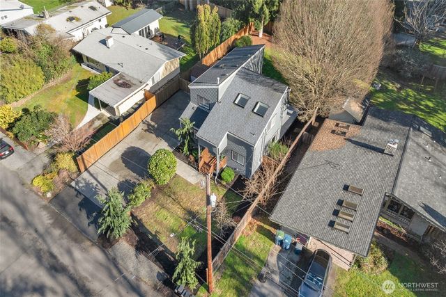 24231 78th Place W, Edmonds, WA 98026