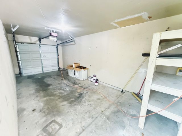 9906 Hundred Oaks CIR B, Austin, TX 78750