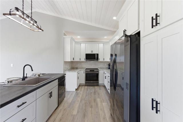 199 Knolls Drive, Wilmington, OH 45177