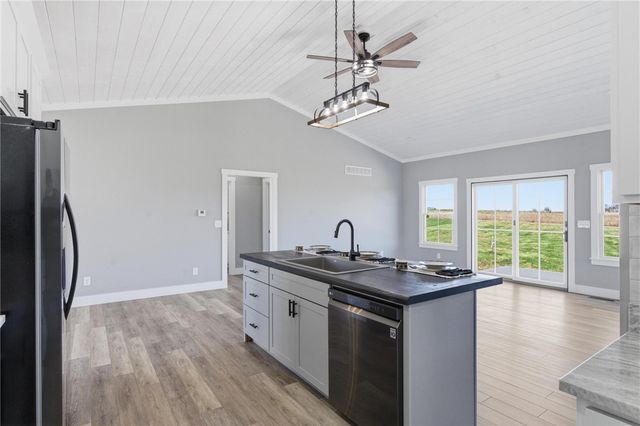 199 Knolls Drive, Wilmington, OH 45177