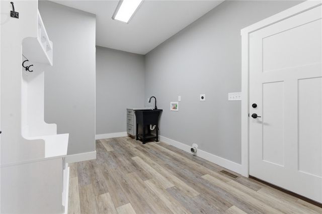 199 Knolls Drive, Wilmington, OH 45177