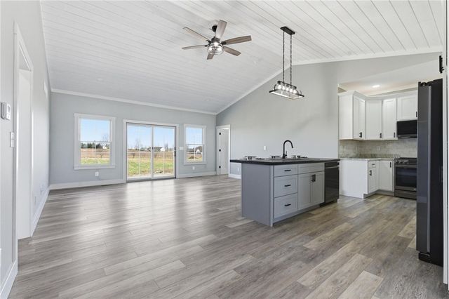 199 Knolls Drive, Wilmington, OH 45177