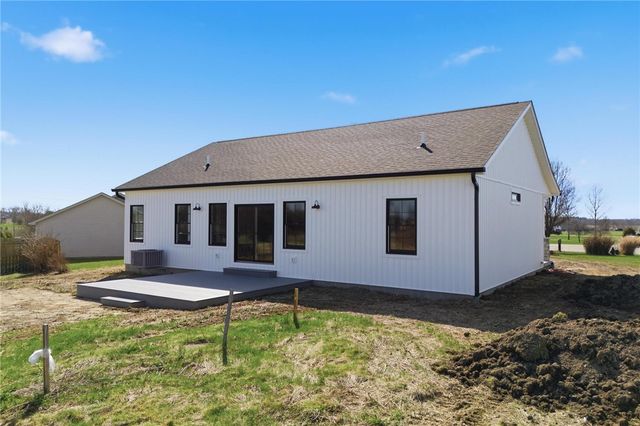 199 Knolls Drive, Wilmington, OH 45177