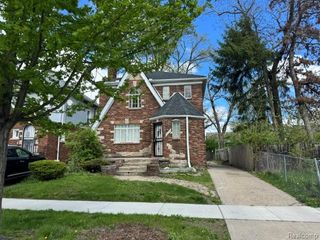 18970 Santa Rosa Drive, Detroit, MI 48221