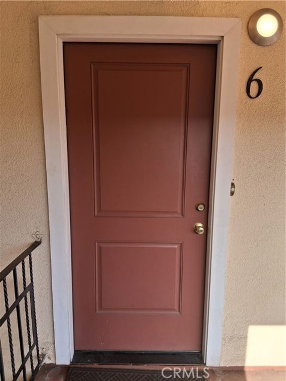 1040 Cedar Avenue 6, Long Beach, CA 90813