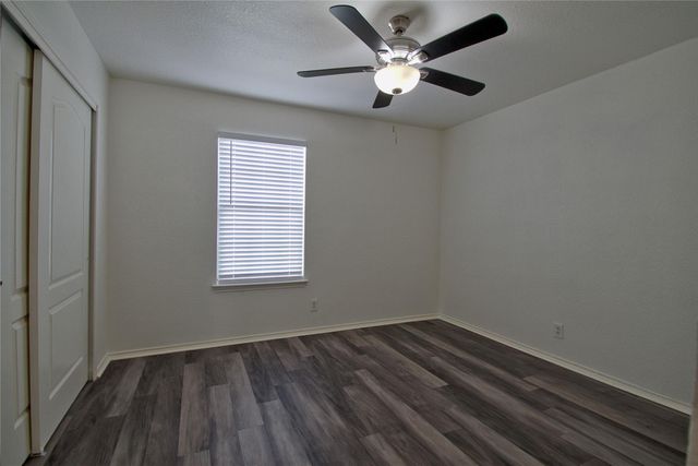 711 Abundance LN, Kyle, TX 78640