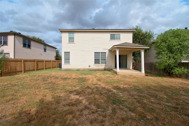 711 Abundance LN, Kyle, TX 78640