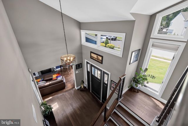 9 RITTENHOUSE SQ, Sicklerville, NJ 08081