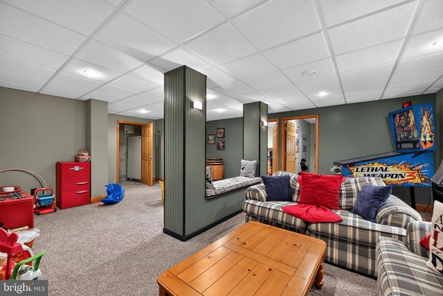 9 RITTENHOUSE SQ, Sicklerville, NJ 08081
