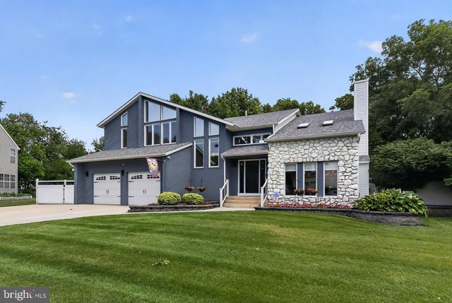 9 RITTENHOUSE SQ, Sicklerville, NJ 08081