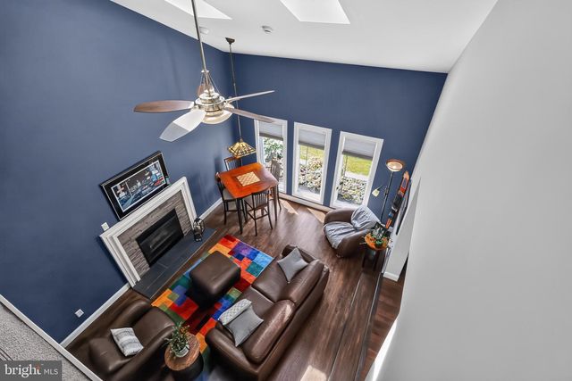 9 RITTENHOUSE SQ, Sicklerville, NJ 08081