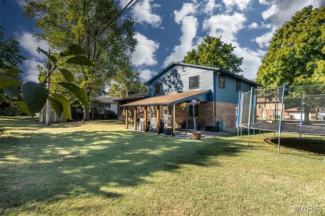 612 N 1st Street, Mascoutah, IL 62258