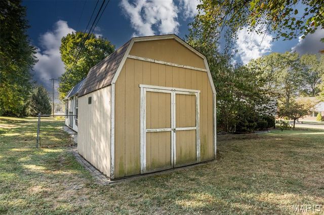 612 N 1st Street, Mascoutah, IL 62258