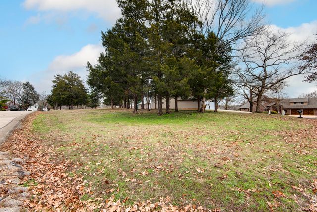 148 Water Point Lane, Branson West, MO 65737