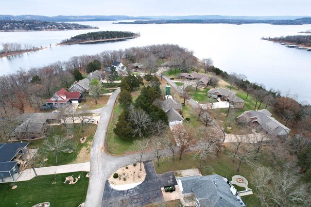 148 Water Point Lane, Branson West, MO 65737