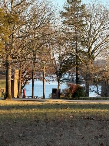 148 Water Point Lane, Branson West, MO 65737