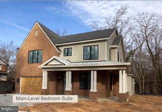 7601 MARYKNOLL AVE, Bethesda, MD 20817