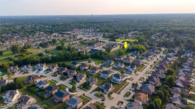 43224 Dequindre Rd Road, Sterling Heights, MI 48314