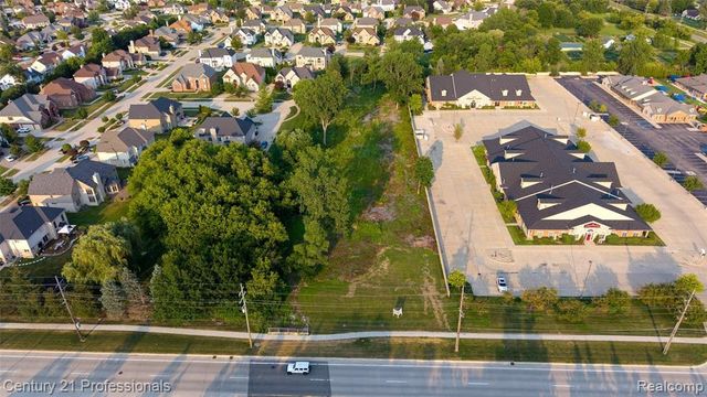 43224 Dequindre Rd Road, Sterling Heights, MI 48314