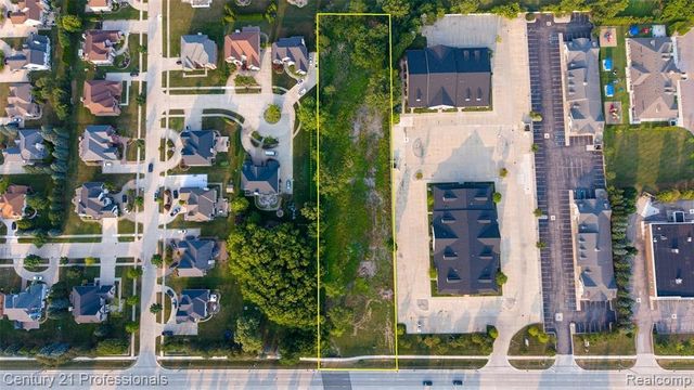 43224 Dequindre Rd Road, Sterling Heights, MI 48314
