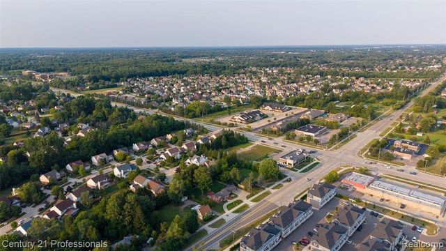 43224 Dequindre Rd Road, Sterling Heights, MI 48314