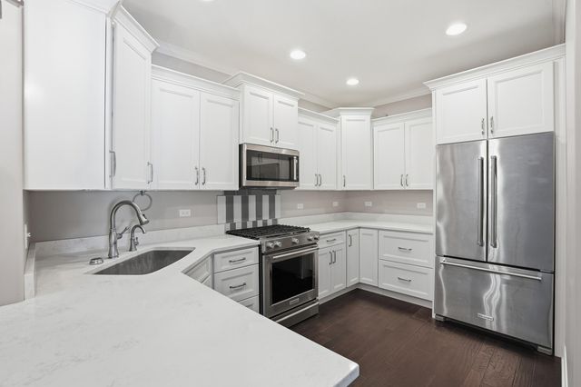 9170 W 107th Place, St. John, IN 46373