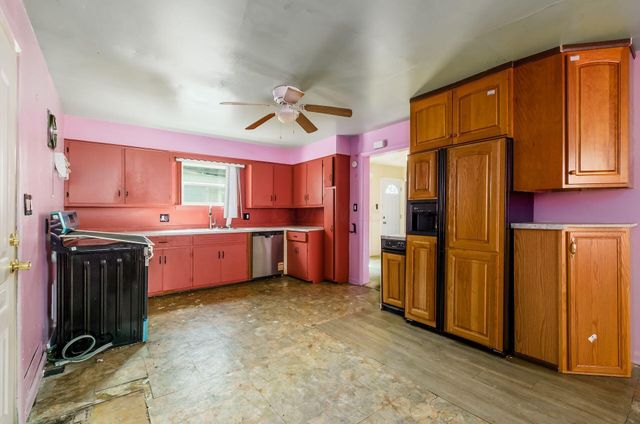 1018 E 19th Avenue, Columbus, OH 43211