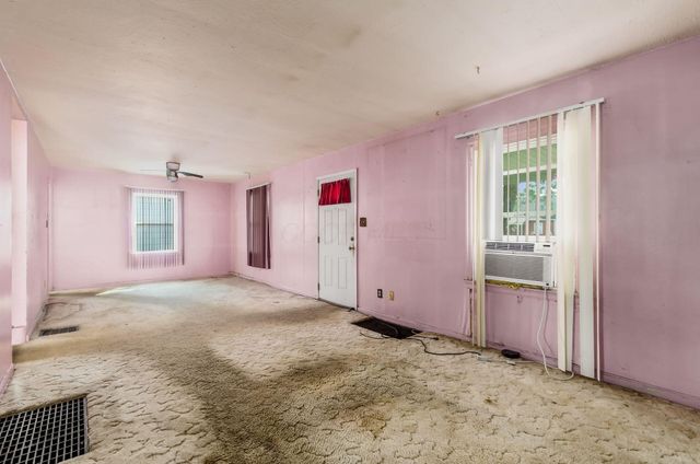 1018 E 19th Avenue, Columbus, OH 43211