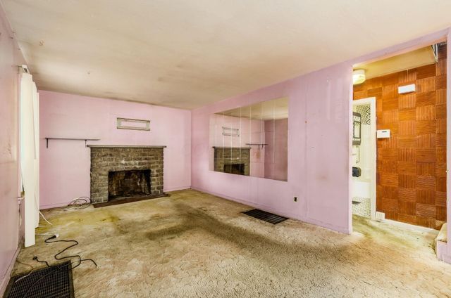 1018 E 19th Avenue, Columbus, OH 43211
