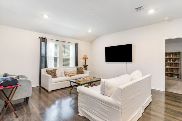 309 Chuck Wagon Drive, Josephine, TX 75189