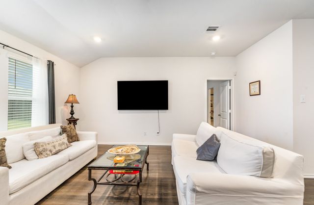 309 Chuck Wagon Drive, Josephine, TX 75189