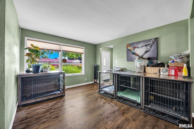 1607 DEPPERT Drive, Pekin, IL 61554