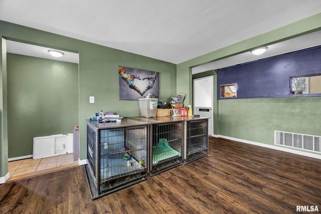 1607 DEPPERT Drive, Pekin, IL 61554