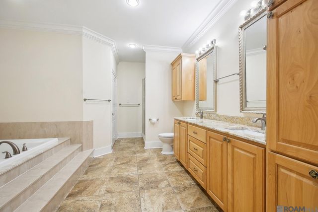 16025 Parkside Ct, Saint George, LA 70817