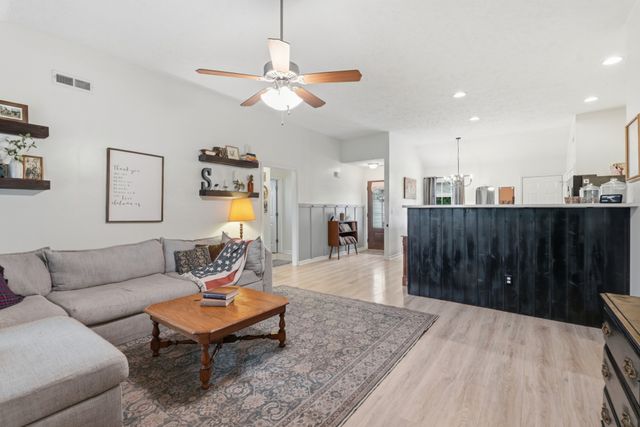 1569 Ringwald Rd, Murfreesboro, TN 37130