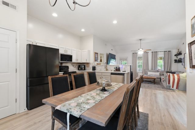 1569 Ringwald Rd, Murfreesboro, TN 37130