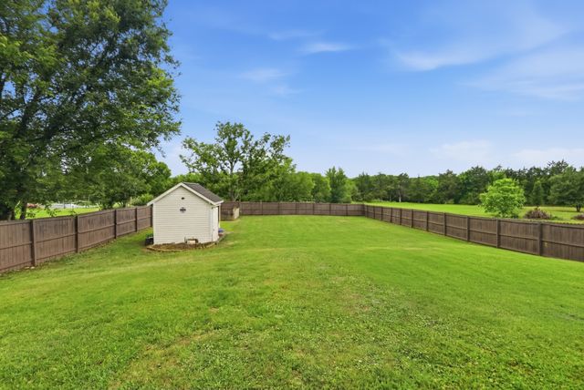 1569 Ringwald Rd, Murfreesboro, TN 37130